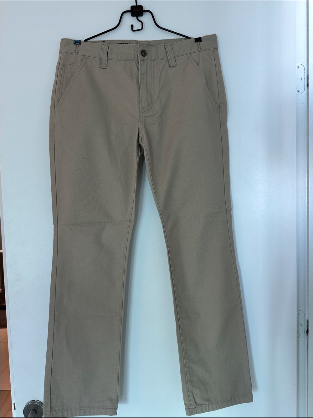 Men's Casual Chino Pants in Light Khaki - Classic Straight